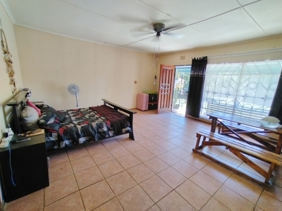4 Bedroom Property for Sale in Christiana North West